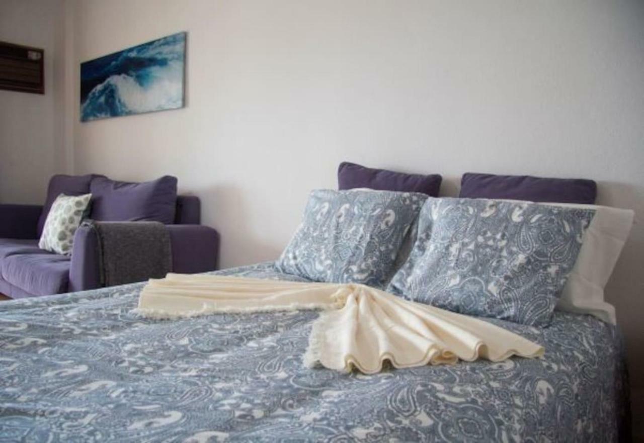 Wonderful Studio Apartment In Front Of The Beach Costa da Caparica Exterior photo