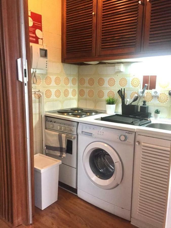 Wonderful Studio Apartment In Front Of The Beach Costa da Caparica Exterior photo