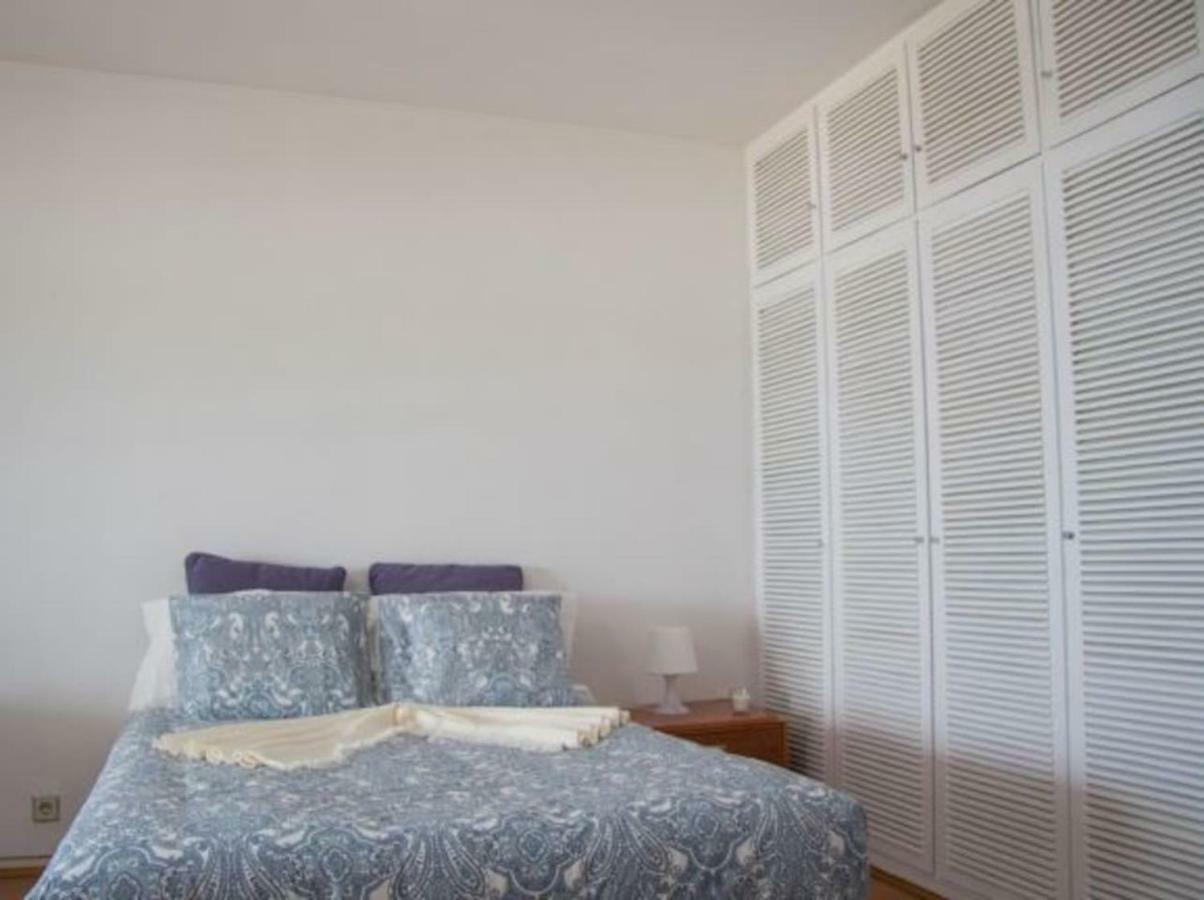 Wonderful Studio Apartment In Front Of The Beach Costa da Caparica Exterior photo